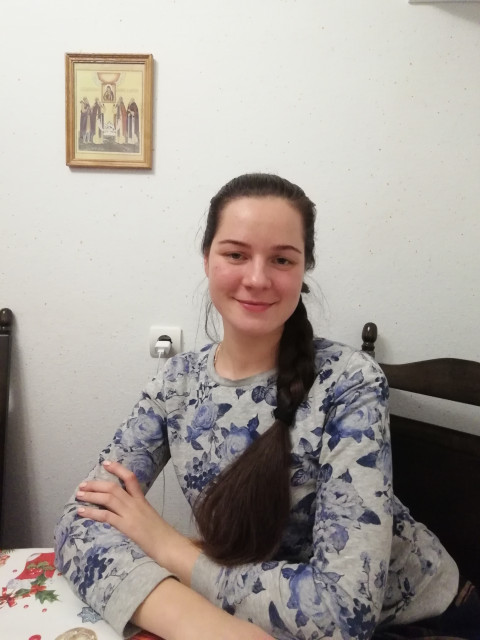 Анна, Россия, Калуга, 36 лет, 1 ребенок. Хочу найти Умного и с чувством юмора, хорошо бы к этому делу ещё образование. Ищу мужчину для создания семьи