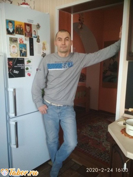 Александр, Россия, Омск, 48 лет. Хочу найти Серьёзные отношения, создание семьи. 