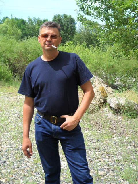 Александр, Казахстан, Талдыкорган, 44 года. Веселый, честный, адекватный, 41-189-90