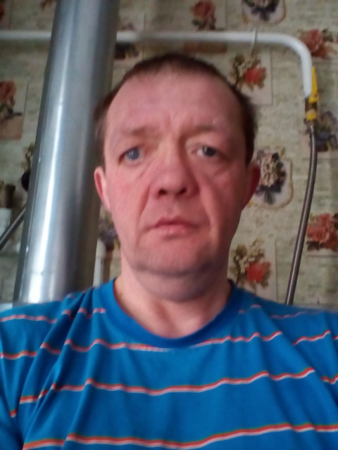 Вовчик, Россия, Кострома, 44 года. Хочу найти НастоящуюНе привлекателен но надеюсь что повезёт