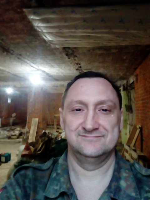 Марат, Россия, Москва, 46 лет, 2 ребенка. Хочу найти ЕдинственнуюЖиву и радуюсь жизни, работаю в сфере ремонт и отделка. 