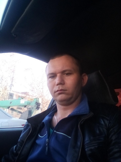Сергей, Россия, Иркутск, 37 лет, 2 ребенка. Хочу найти ХорошуюАдекватный не бухтящий мужчина с чю общительный