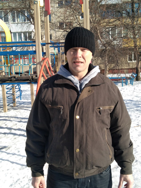 Александр, Россия, Каменск-Уральский, 46 лет. Добрый,порядочный