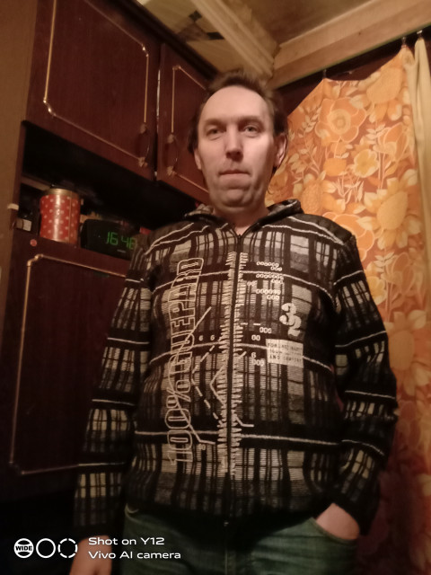 Сергей, Россия, Санкт-Петербург, 45 лет. Он ищет её: ХорошеюНе женат детей нет любую