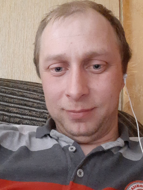 АЛЕКСЕЙ, Россия, Великий Новгород, 36 лет, 1 ребенок. Хочу найти По знакомствуЖиву есть дочь