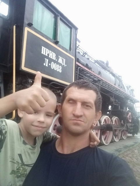 Алексей, Россия, Морозовск, 40 лет, 1 ребенок. Познакомлюсь для создания семьи.