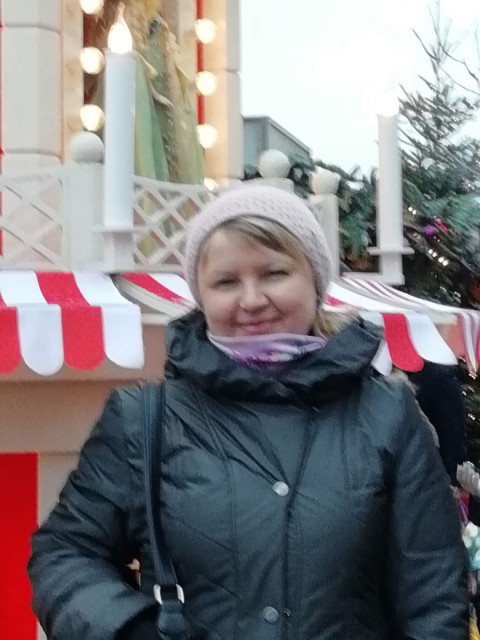 Татьяна, Россия, Москва, 49 лет, 1 ребенок. Хочу найти Верующего, ласкового, доброго, внимательногоПри встрече
