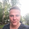 Евгений Петров, Москва, 32