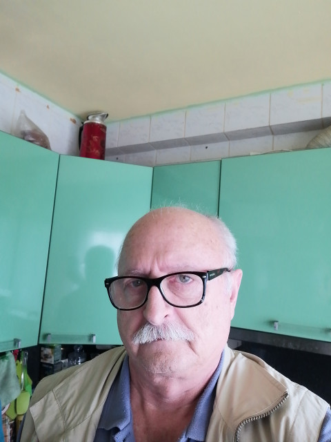 Александр, Россия, Сочи, 68 лет, 2 ребенка. Спакойный, терпеливый, люблю работать. В доме могу практически все. Меня тяжело вывести из себя.