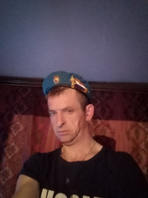 Алексей, Россия, Тамбов, 37 лет. Живу один в деревне детей нет.