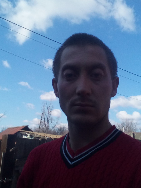 Алексей, Россия, Волгоград, 37 лет. Свободен , женат не был , курю , временно без работы , но есть подработка