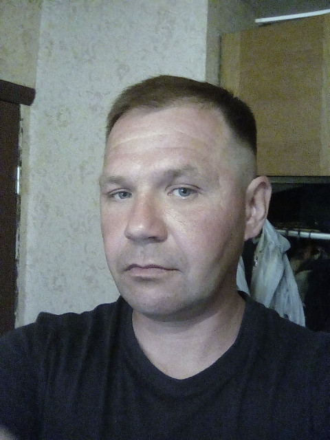 Кирилл, Россия, Енакиево, 41 год. Интересен.