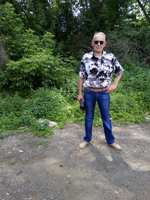 Дмитрий, Россия, Ярославль, 57 лет, 1 ребенок. Водитель фуры от РЖД, люблю очень готовить, люблю активный отдых, путешествия. Разведен.