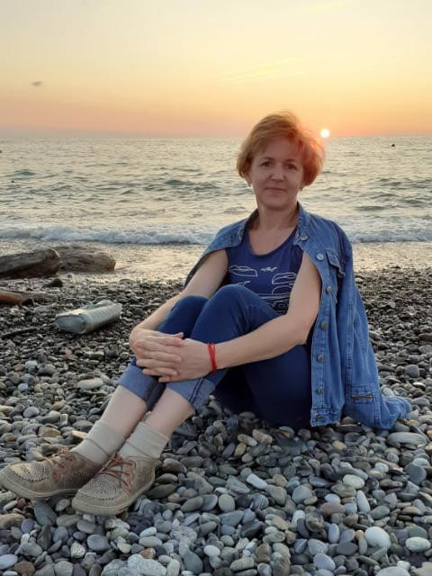 Ольга, Россия, Краснодар, 52 года, 2 ребенка. Хочу найти Лёгкого  на подъём, трудолюбивого, друга в радости и беде.  Анкета 416245. 