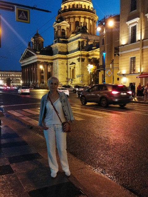 Ирина, Россия, Санкт-Петербург, 59 лет. Хочу найти Надежного, настоящего! Ирина, 57 лет, в разводе... Серьезные отношения.... 