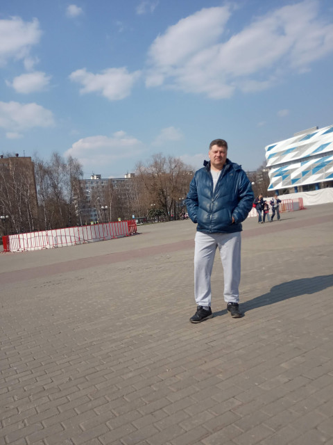Александр, Россия, Москва, 53 года, 1 ребенок. Хочу найти Добрую и домашниюХочу серьезные отношения