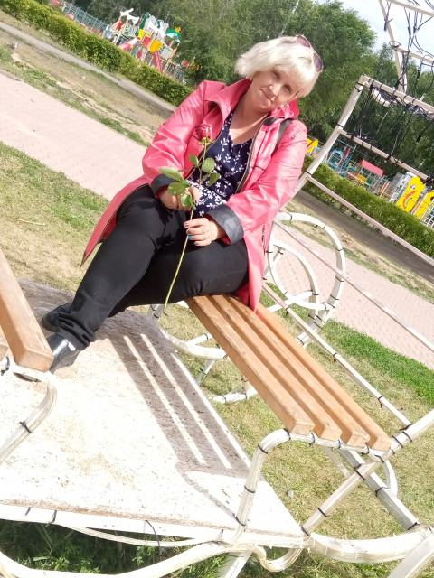 Алёна, Россия, Омск, 41 год, 6 детей. Добрая не курю не пью