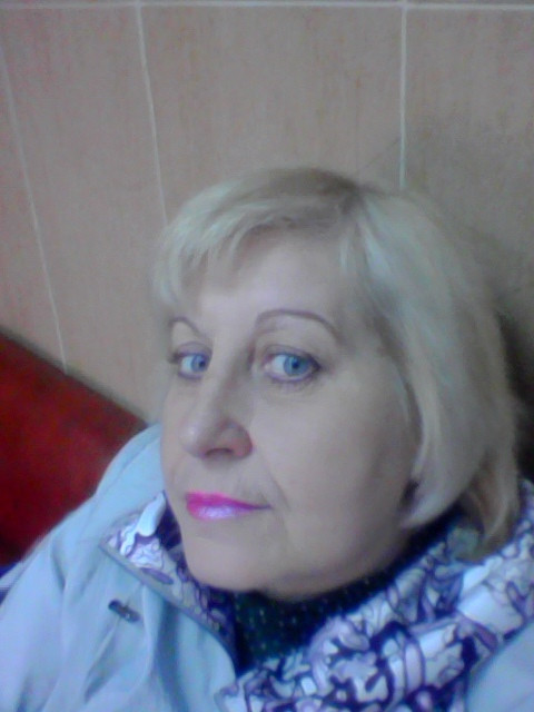 Людмила, Россия, Железногорск, 59 лет. Хочу найти мужчину, чтобы любить до безумия и каждое утро просыпаться счастливой. Чтобы любил и оберСимпатичная, без вредных привычек, трудолюбивая, добрая, отзывчивая блондинка. Хочу познакомиться с 