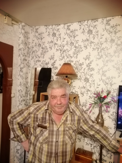евгений, Россия, Санкт-Петербург, 61 год. Хочу найти вторую половину жену любовницу любимую и родную женщинусвободный простой одинокий