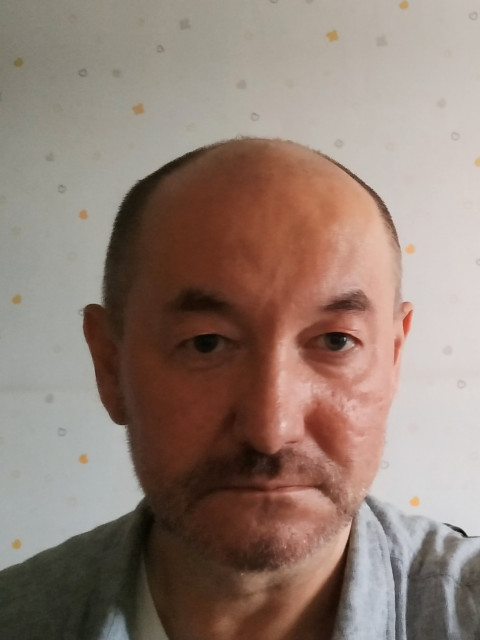 Дмитрий, Россия, Нижний Новгород, 59 лет, 1 ребенок. По образованию математик и программист. Однако вполне себе гуманитарий по типу личности.
