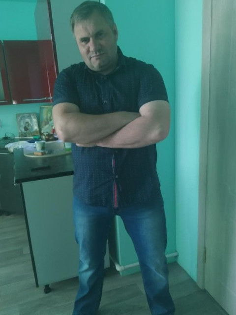 Дмитрий, Россия, Чистополь, 45 лет, 1 ребенок. Одинокий человек. Веду здоровый образ жизни. Познакомлюсь с одинокой женщиной. Для серьёзных отношен