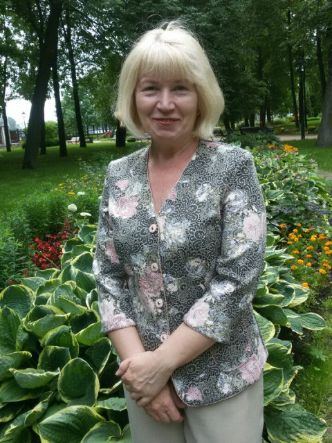 Алина, Россия, Колпино, 58 лет. Она ищет его: Желаю познакомиться с порядочным мужчиной до 65 лет из Петербурга или Ленобласти для серьезных отношУравновешенная, с реальным видением этой жизни. Оптимистка, это помогает по жизни, до сих пор верю в