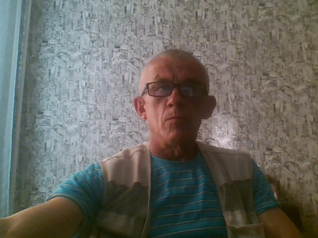 Сергей, Россия, Кемерово, 54 года, 2 ребенка. Он ищет её: женщину уставшию от одинночества и проживающию в своем доме или даче можно деревнелюблю заниматься своим хозяйством спокоен