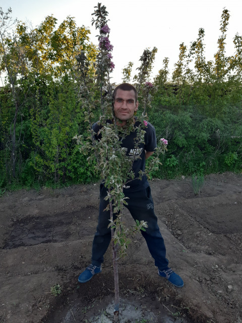 Виталий, Казахстан, Аксай, 35 лет, 1 ребенок. Хочу найти Добрую, любящуюПростой парень