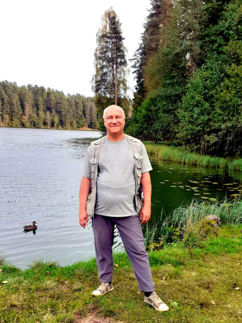 Сергей, Санкт-Петербург, м. Проспект Ветеранов, 64 года. Хочу найти Молодую, привлекательную свободную, желающую разделить со мной интересы и образ жизни, и не тянуть оНадежный, верный, порядочный, но избирательный. Не вижу смысла подробно растекаться сло