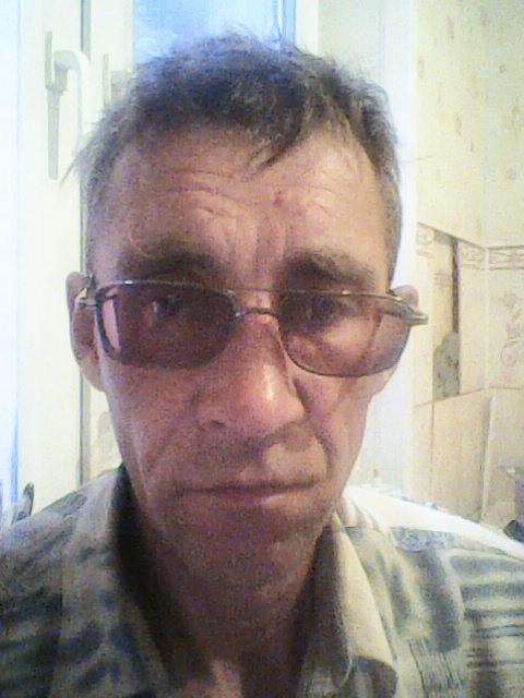 Алексей, Россия, Челябинск, 48 лет. Рост 175 вес50 волосы русые,глаза карие,русский