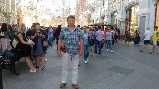 Владимир, Россия, Москва, 61 год. Хочу найти женщину, понимающую мужчинуМосквич. разведён, работаю на ТВ