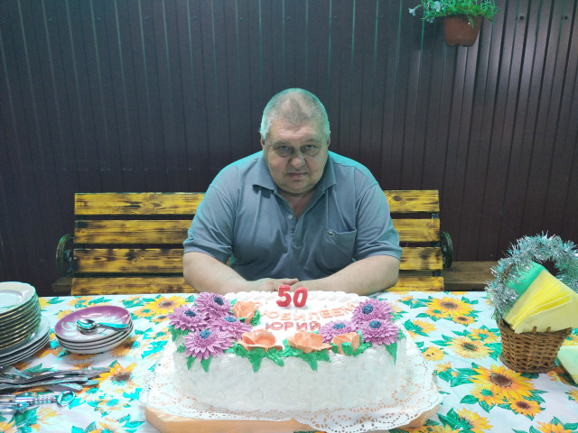 юрий, Россия, Новокубанск, 53 года, 2 ребенка. женат