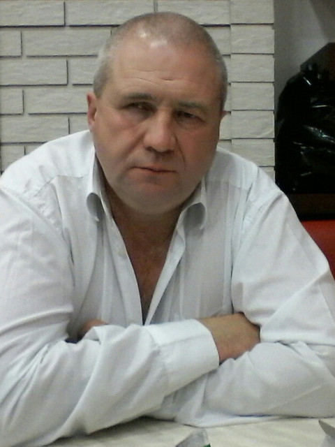 Александр Анисимов, Россия, Ясногорск, 60 лет. При общении