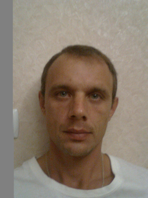 миха, Таганрог, 47 лет, 1 ребенок, 1 фото. Познакомиться с отцом-одиночкой из Таганрога