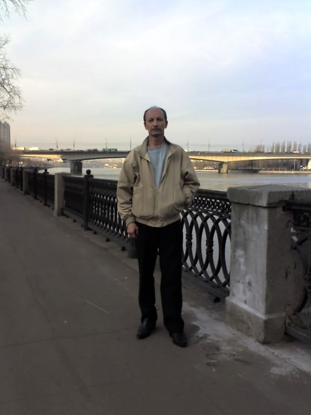 Сергей, Москва, м. Коломенская, 63 года, 1 ребенок. Познакомлюсь для серьезных отношений.