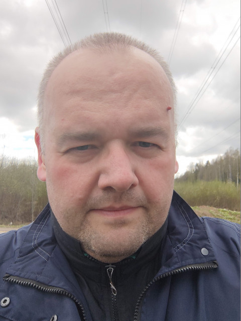 Алексей Попович, Россия, Сертолово, 47 лет.  