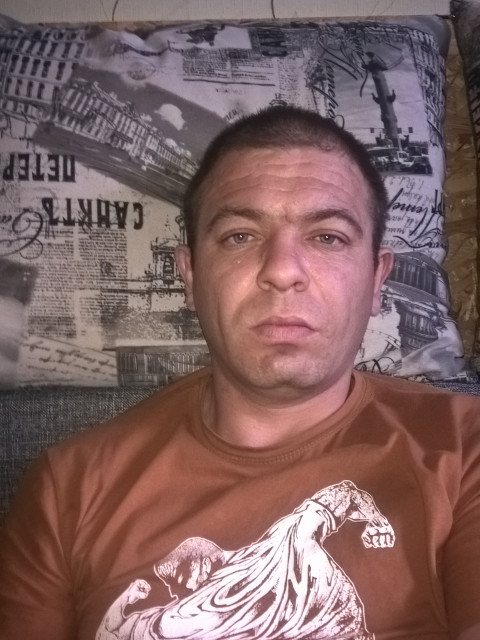 владимир, Россия, Саратов, 38 лет. Познакомится с женщиной