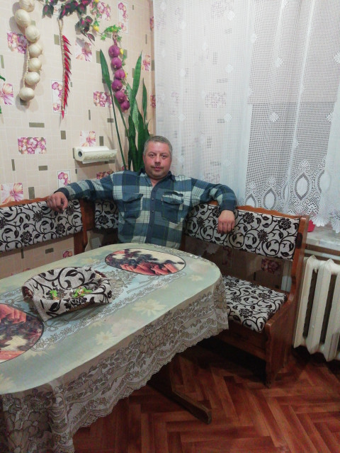 Андрей, Беларусь, Слуцк, 41 год, 3 ребенка. Хочу найти Женщину для любви, романтики, долгосрочных отношений, и создания семьиРазведен, жилье-дом савсеми удобствами, 