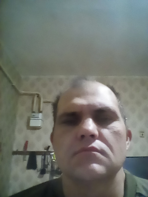 Александр, Россия, Ростов-на-Дону, 42 года. Хочу найти СпокойнуюХолост не женат не пью работаю живу один
