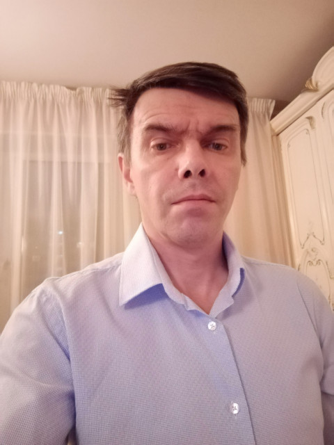 Олег, Россия, Москва, 54 года. Добрый, спокойный, верный