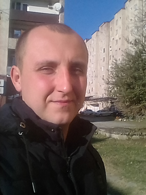Василий, Абхазия, Сухум, 26 лет. Хочу найти Которая меня по-настоящему полюбит. При общении. 