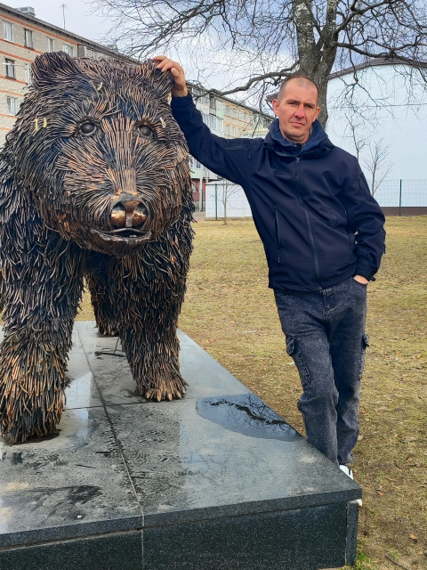 Александр Кудь, Россия, Санкт-Петербург, 42 года, 1 ребенок. Не работаю, люблю фитнес (с магазина до дома)пью без конца и края, играю в лотерею, но пока не везёт