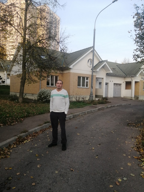 Альберт, Россия, Москва. Фото на сайте ГдеПапа.Ру