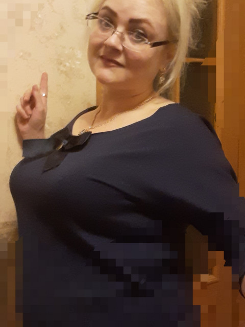 Ирина, Россия, Москва, 50 лет, 1 ребенок. Мама взрослого сына и уже бабушка.Хочу встретить мужчину для жизни.Мне 46