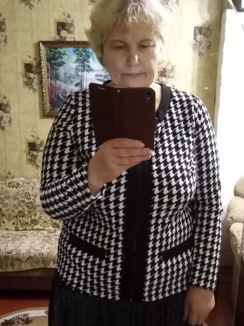 Галина, Санкт-Петербург, м. Бухарестская, 63 года, 2 ребенка. Хочу найти Доброго, ласкового, трудолюбивого, не пьющего, желательно не курящего моего возроста или постарше, т, Порядочная женщина без вредных привычек и проблем. Познакомлюсь с мужчиной для л