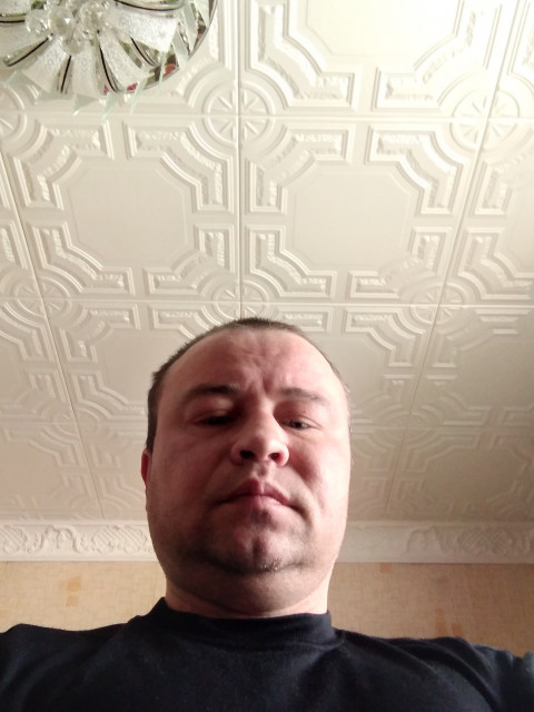Виктор, Россия, Селенгинск, 44 года, 1 ребенок. Хочу найти Интересную, стройную , желатпльно брюнетку и вообще, чтоб стала моим дополнением.  Анкета 449441. 