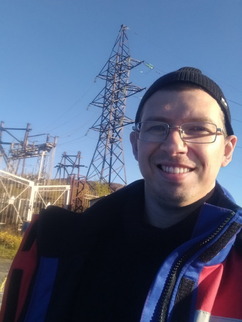 Дмитрий Евсеев, Россия, Мурманск, 35 лет. Готов построить отношения с одинокой мамой. Ищу подобную мне, миролюбивую, сильную, способную добиваться,...  Анкета 450852. 