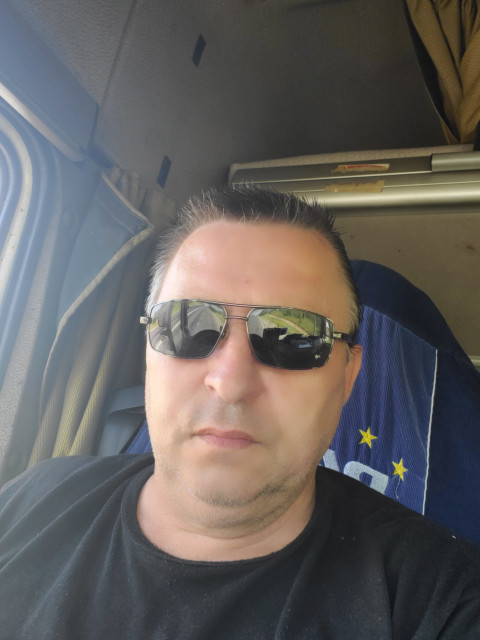 Андрей, Минск, 56 лет, 1 фото. Ищу: Добрую, главное верную, для серьезных отношений.  Анкета 451525. 