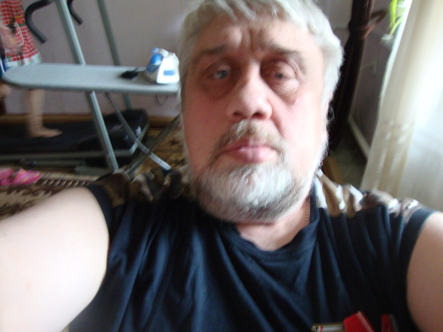 МИХАИЛ, Россия, Волжский, 62 года. Хочу найти нормальную  спутницу (не попутчицу) по жизни. не стерву. хочу познакомиться с нормальной женщиной для создания семьи и счастливого  и уютного доживания отвед