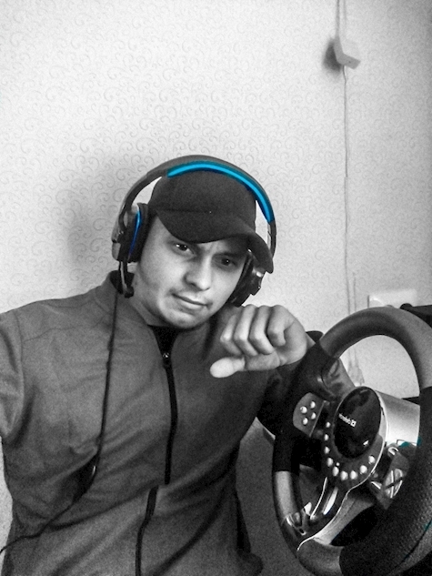 Сергей, Россия, Белово, 28 лет. Спокойный, добрый, весёлый. 